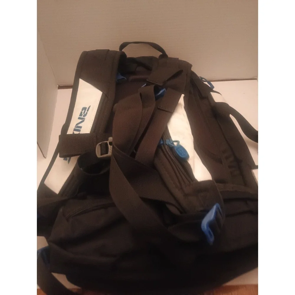 Dakine DLX Pro Backpack Blue/Black/White Trail Pack Snowboard Backpack
